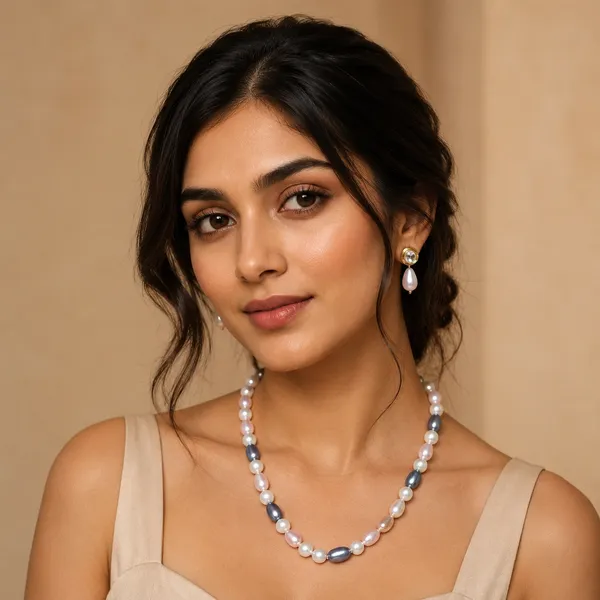 Multicolor_Pearl_Necklace_With_Golden_Earrings
