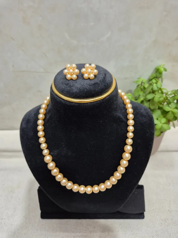 Light_Golden_Yellow_Pearl_Necklace_Set