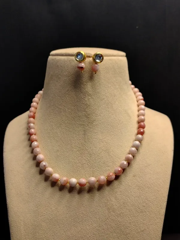 Peach_Onyx_Necklace_With_Earrings
