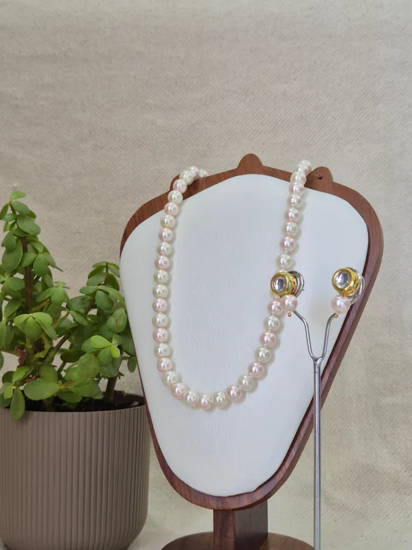 White_Pearl_Combination_Necklace_With_Earrings