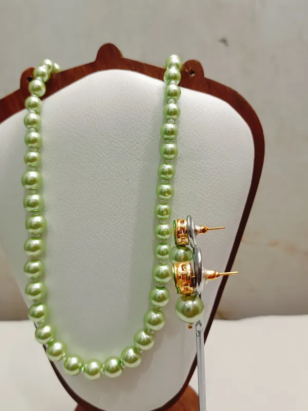 Premium_Green_Shade_Pearls_With_Golden_Earrings