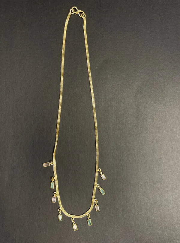 Tiny_Rectangle_Necklace