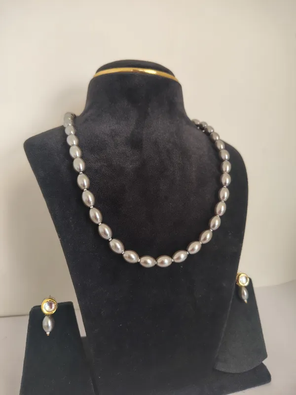Grey_Drop_Shape_Pearl_Necklace_Gsl344