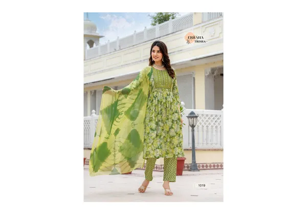 Green_Pure_Cotton_Kurta_Set_With_Dupatta_For_Women