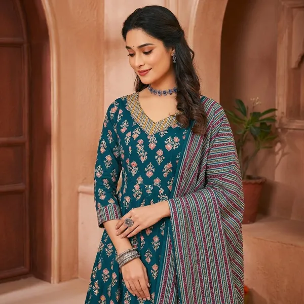 Blue_Pure_Cotton_Kurti_Set_With_Dupatta_For_Women