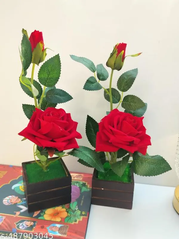 Red_Artificial_Rose_Flower_With_Bud_In_Wooden_Pot_Set_Of_Two