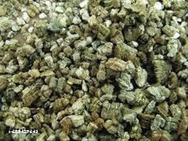 Natural_Vermiculite_For_Plants_250_Grms