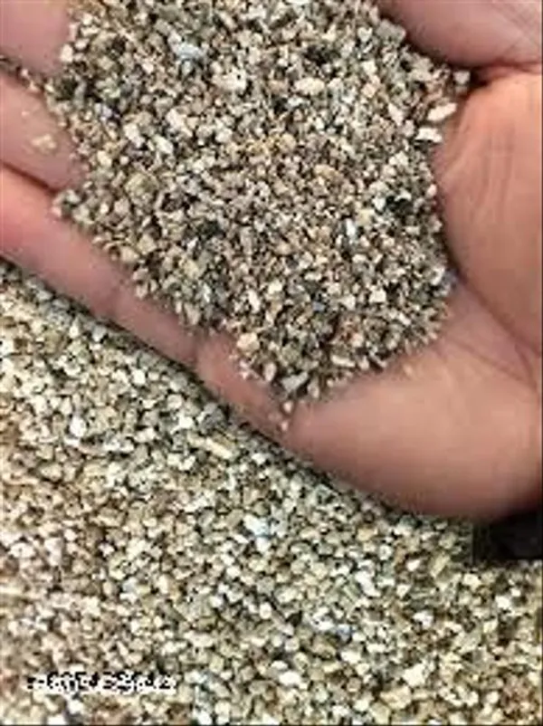 Natural_Vermiculite_For_Plants_250_Grms