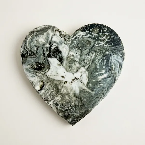Pack_of_4_Marbled_Heart_Shaped_Stone_Decorative_Accent
