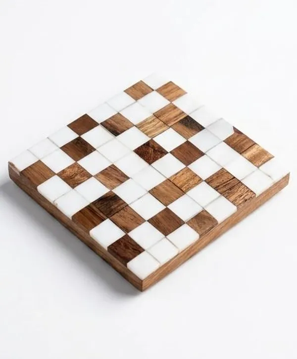 Pack_of_4_Handcrafted_Checkered_Wooden_Coaster_Set_With_Interlocking_Design