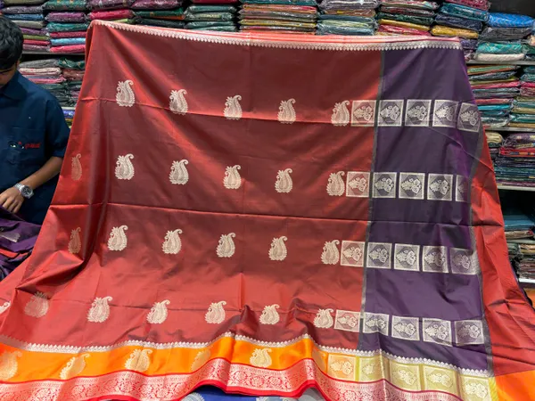 Red_Soft_Silk_Sarees_For_Women