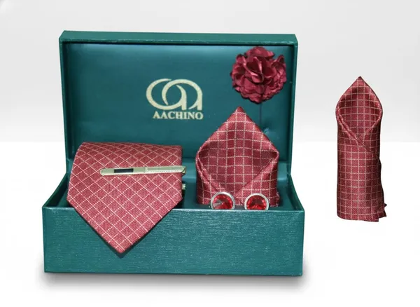 Luxury_Men’s_Tie_Gift_Set_with_Pocket_Square,_Cufflinks,_Lapel_Pin_&_Tie_Pin_–_Premium_Formal_Accessories_Box_|_AACHINO
