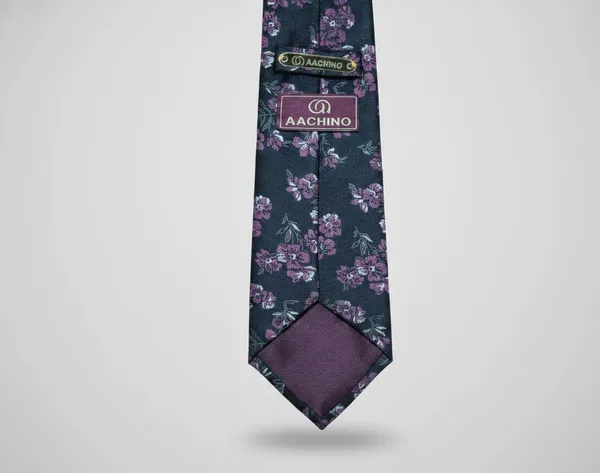 Luxury_Men’s_Tie_Gift_Set_with_Pocket_Square,_Cufflinks,_Lapel_Pin_&_Tie_Pin_–_Premium_Formal_Accessories_Box_|_AACHINO