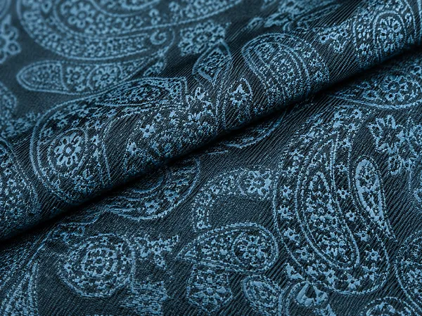 AACHINO_Luxury_Paisley_Micro_Silk_Ascot_Tie_for_Men_-_Premium_Italian_Style_Cravat_|_Formal_&_Casual_Neckwear_for_Weddings,_Parties,_and_All_Seasons_|_Elegant_Men's_Fashion_Accessory_(A9_Blufly)