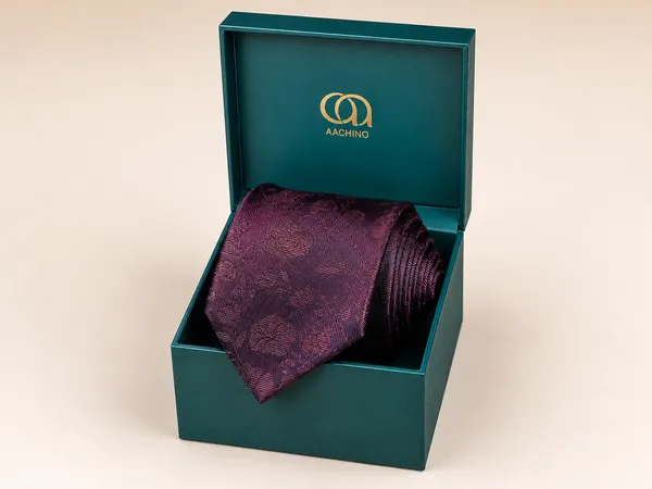 AACHINO_Silk_Necktie_for_Men,_Formal_Tie_with_Gift_Box,_Pack_of_1_(Achi_Silk_Tie_18)