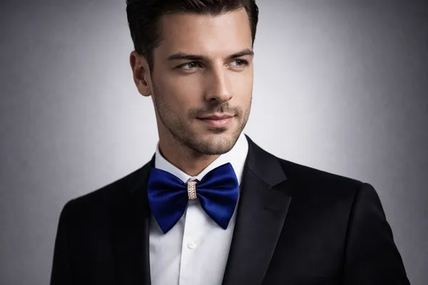 AACHINO_Italian_Tuxedo_Bow_Tie_for_Men_with_Gift_Box_|_Pre-Tied_Adjustable_NeckBow_for_Wedding,_Party_&_Formal_Wear_(Navy_Blue)