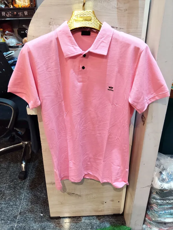 Mens_Pink_Polo_T_Shirt_With_Short_Sleeves