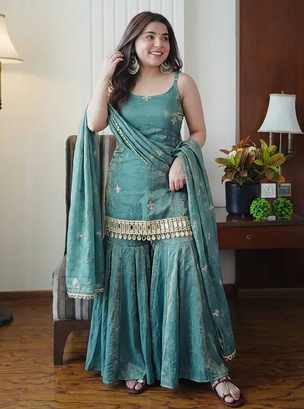 Elegant_Mumtaz_Suit