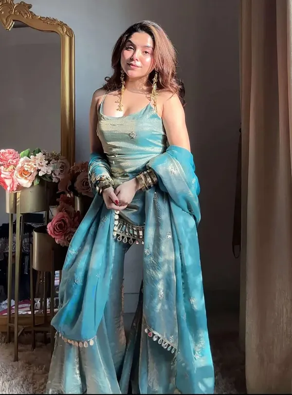 Elegant_Mumtaz_Suit