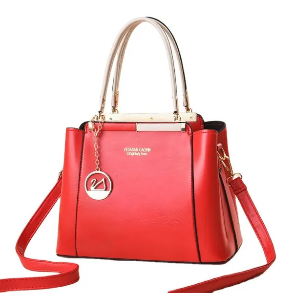 Red_Synthetic_Leather_Handbag_For_Women