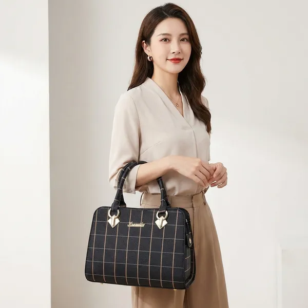 Black_And_Brown_Faux_Leather_Handbag_For_Women