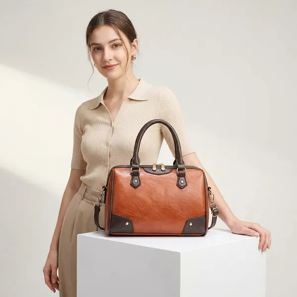 Brown_Leather_Handbag_For_Women