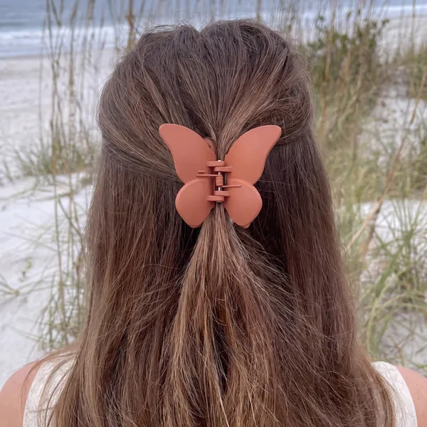 Butterfly_Hair_Claw_Clips_Set_-_Matte_Finish_(Pack_Of_4)