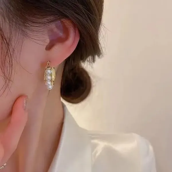TGO_Elegant_Pearl_Hoop_Earrings