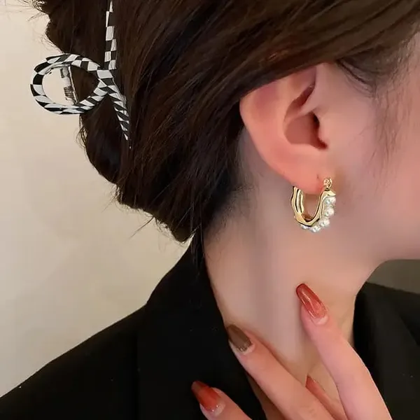 TGO_Elegant_Pearl_Hoop_Earrings