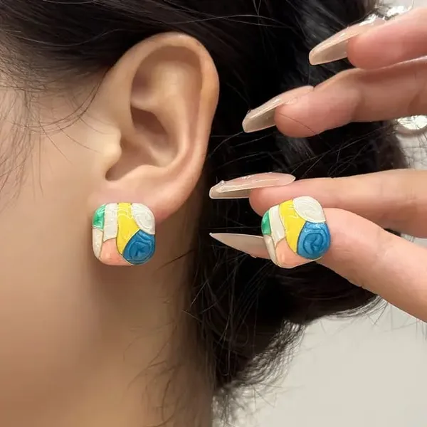 TGO_Color_Block_Enamel_Stud_Earrings