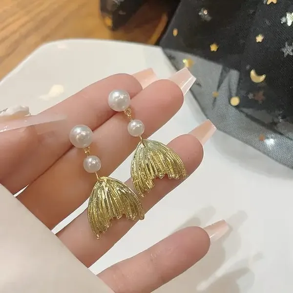 TGO_Elegant_Pearl_Shell_Drop_Earrings