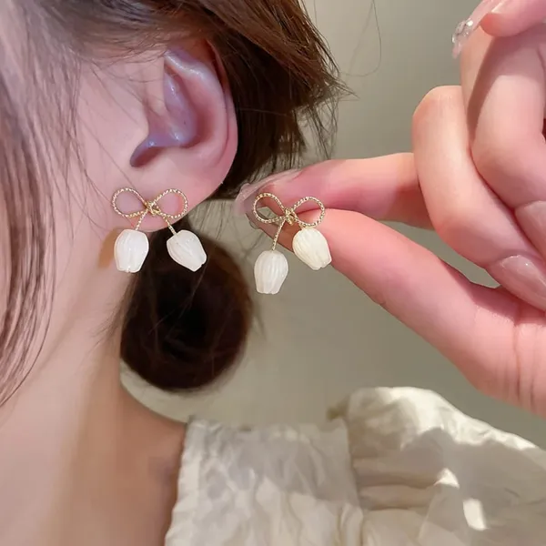 TGO_Chic_White_Tulip_Bow_Drop_Earrings