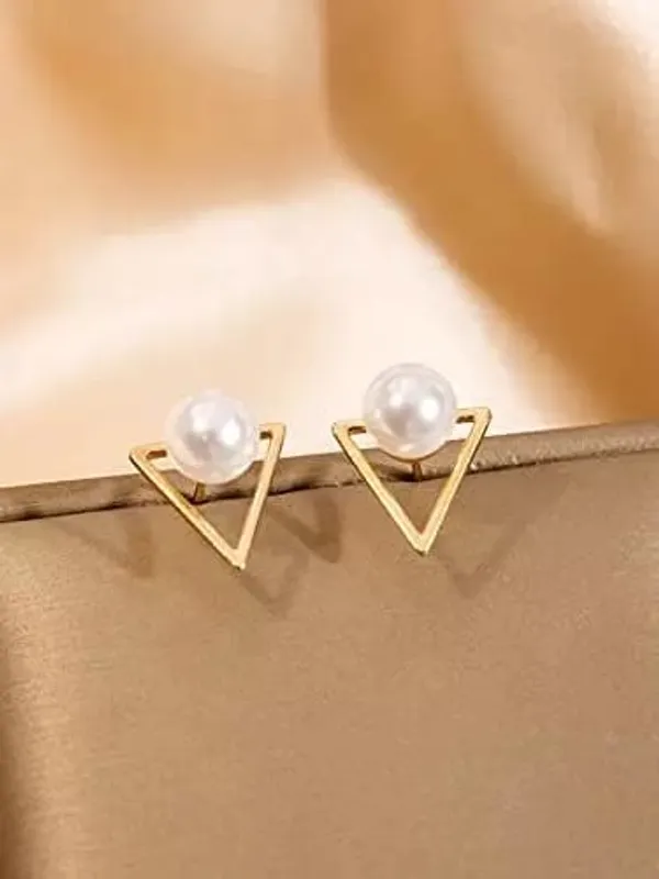 TGO_Modern_Geometric_Triangle_Pearl_Stud_Earrings