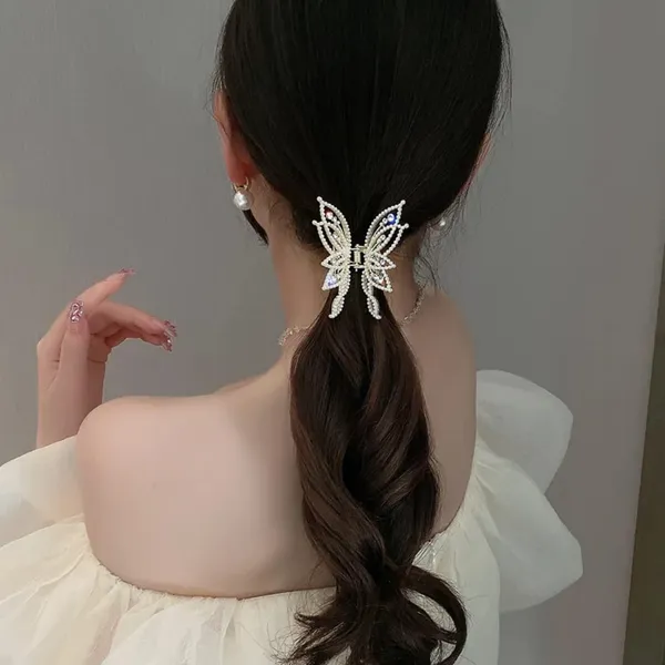 TGO_Elegant_Hollow_Butterfly_Pearl_Hair_Claw