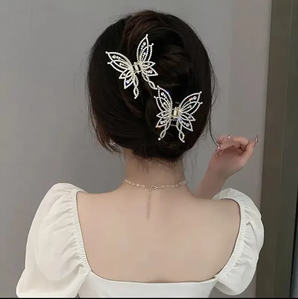 TGO_Elegant_Hollow_Butterfly_Pearl_Hair_Claw