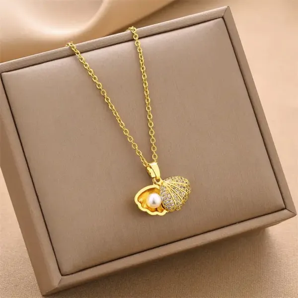 TGO_Luxury_18K_Gold-Plated_Sparkling_Seashell_Locket_Necklace
