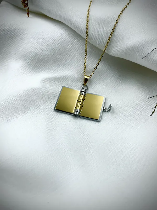 TGO_Stylish_Love_Diary_Pendant_Necklace_with_Key_Charm