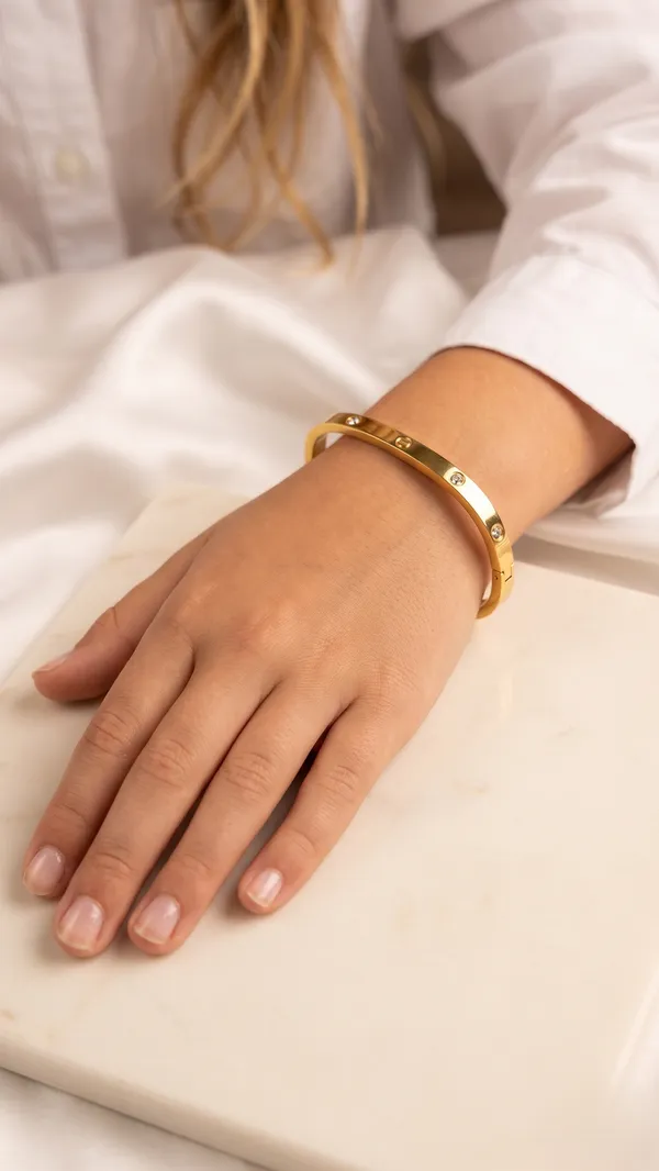 TGO_Luxe_Minimalist_Gold_Bracelets_With_Crystal_Accents