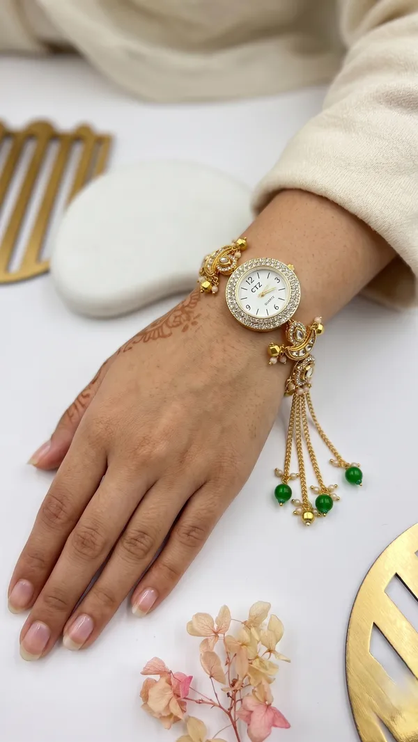 TGO_Elegant_Green_Bead_Tassel_Pendant_Watch_For_Women