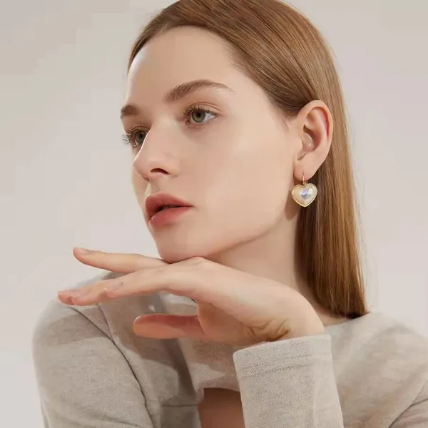 TGO_Elegant_Iridescent_Heart_Drop_Earrings