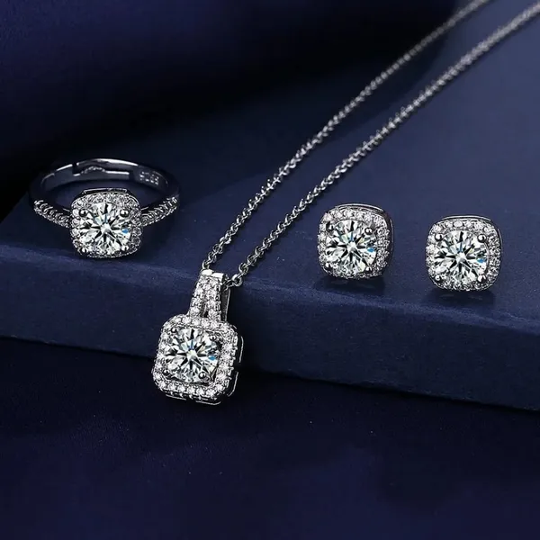 TGO_Elegant_Halo_Crystal_Jewelry_Set_for_Women_�_Necklace,_Ring_&_Earrings