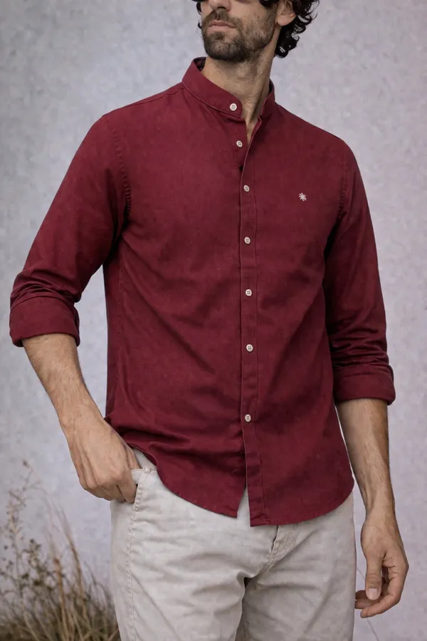 Burgundy_Linen_Casual_Shirt_-_Full_Sleeves_With_Button-Down_Collar