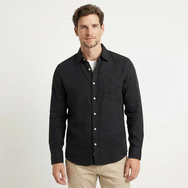 Black_Casual_Button-Down_Shirt_For_Men
