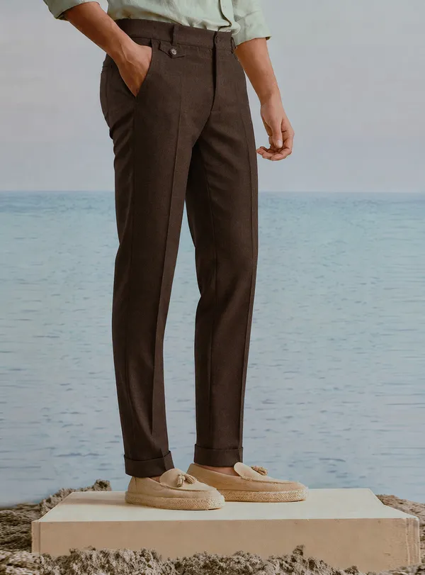 Brown_Pleated_Trousers