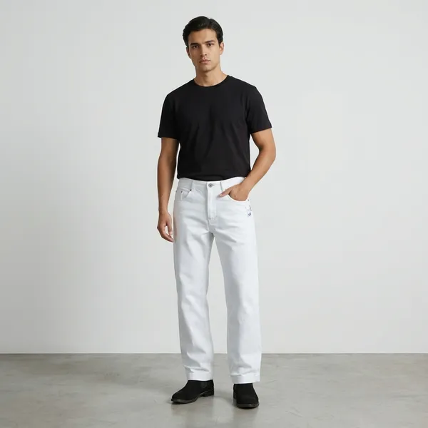 Classic_White_Regular_Fit_Jeans