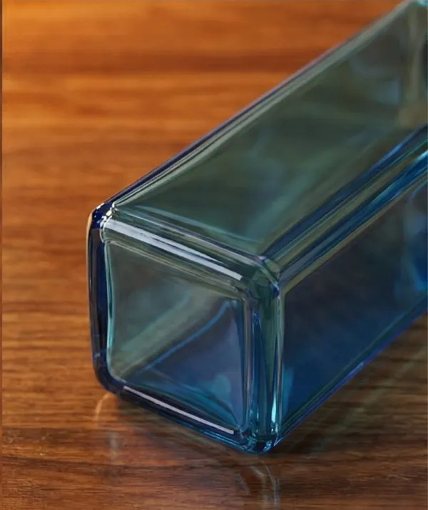 Glass_Square_Light_Blue_Water_Bottle_Leakproof_Steel_Cap_750_Ml
