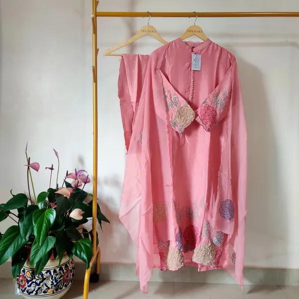 Dola_Silk_Kurta_Suit_With_Hand_Embroidery