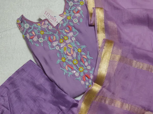 Mul_Chanderi_Kurta_Suit_With_Hand_Embroidery