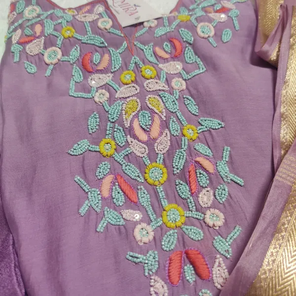 Mul_Chanderi_Kurta_Suit_With_Hand_Embroidery