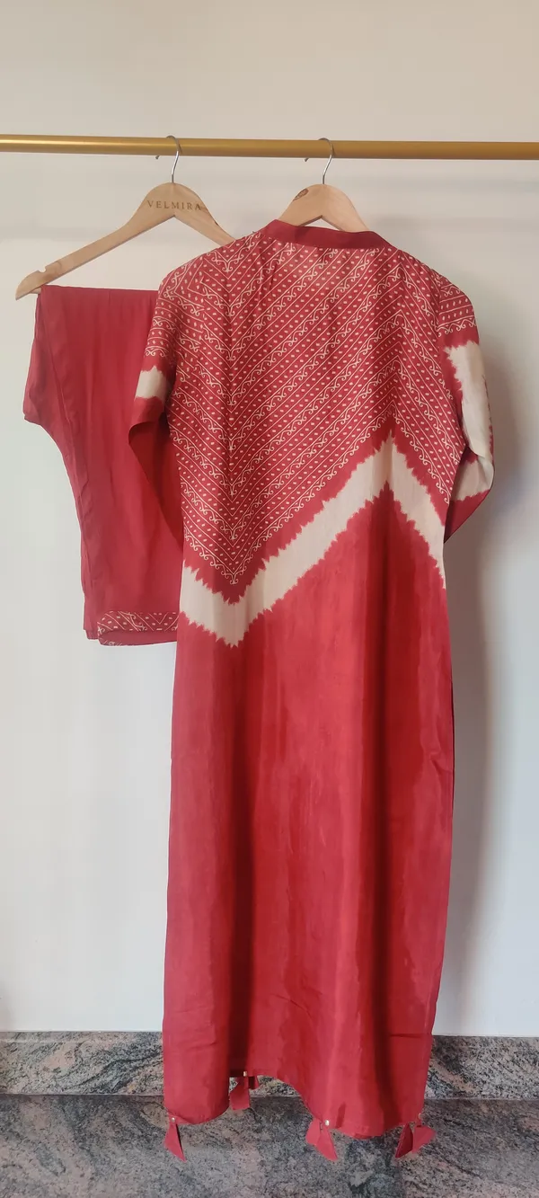 Red_Pure_Muslin_Embroidered_Co_Ord_Set_For_Women